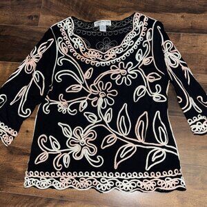 Beautiful Embroidered Ladies, Top Blouse Size, XL 3/4 Sleeves Black Pink Cream